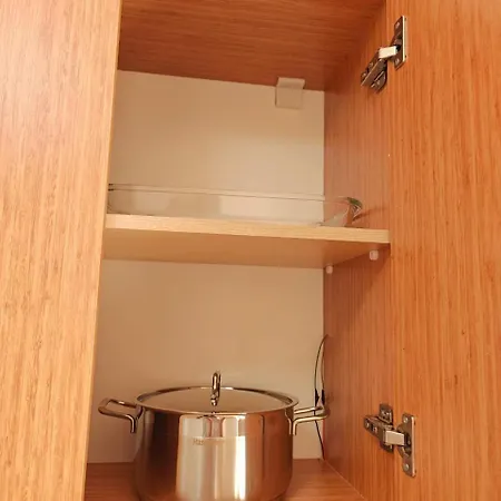 2br Near Big Terrace Free Parking Appartement *